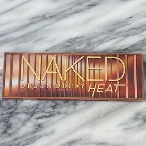 Urban Decay Naked Heat Eyeshadow Palette